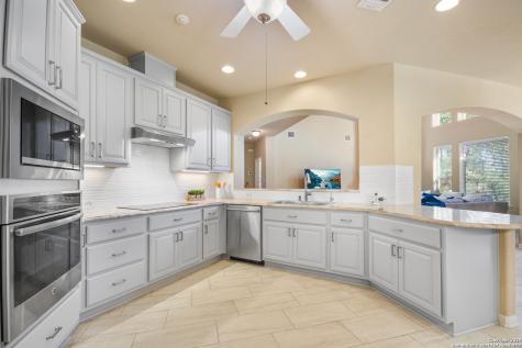 577 River Chase New Braunfels TX 78132