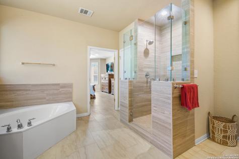 577 River Chase New Braunfels TX 78132