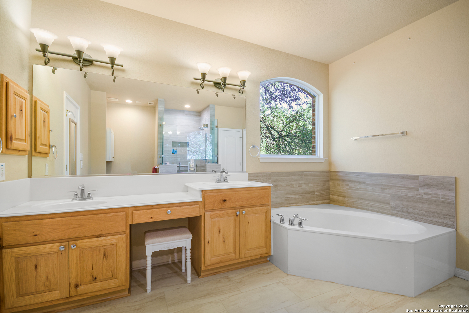 577 River Chase New Braunfels TX 78132