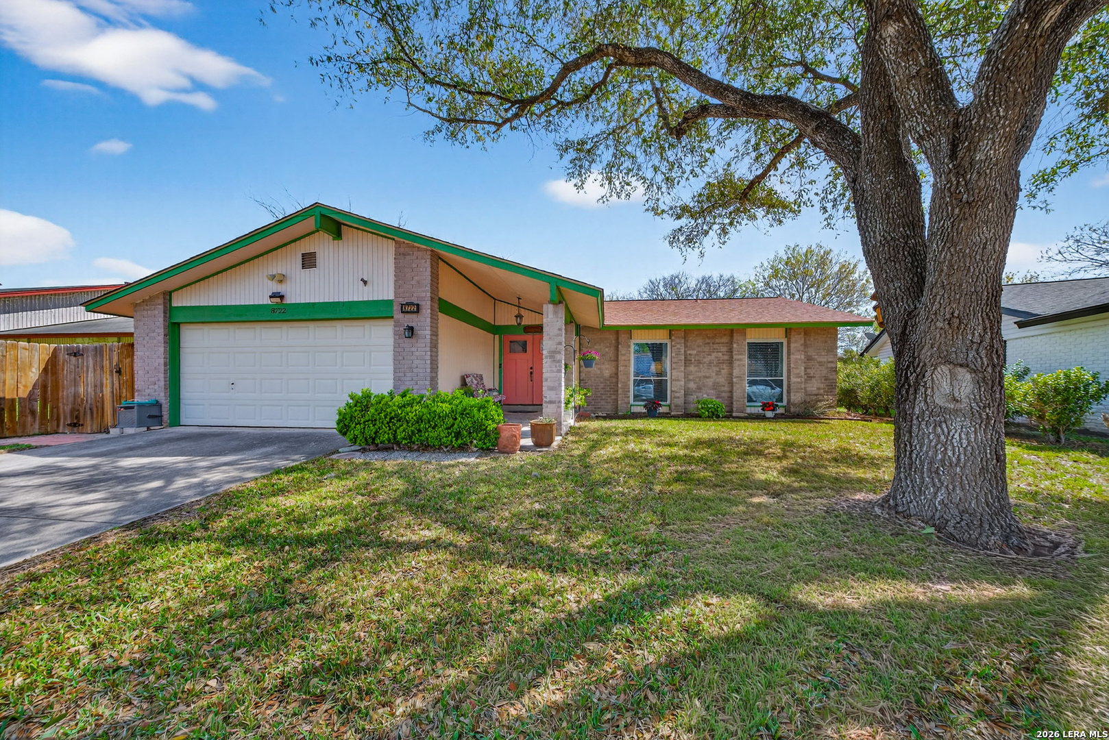 8722 Thatch San Antonio TX 78240
