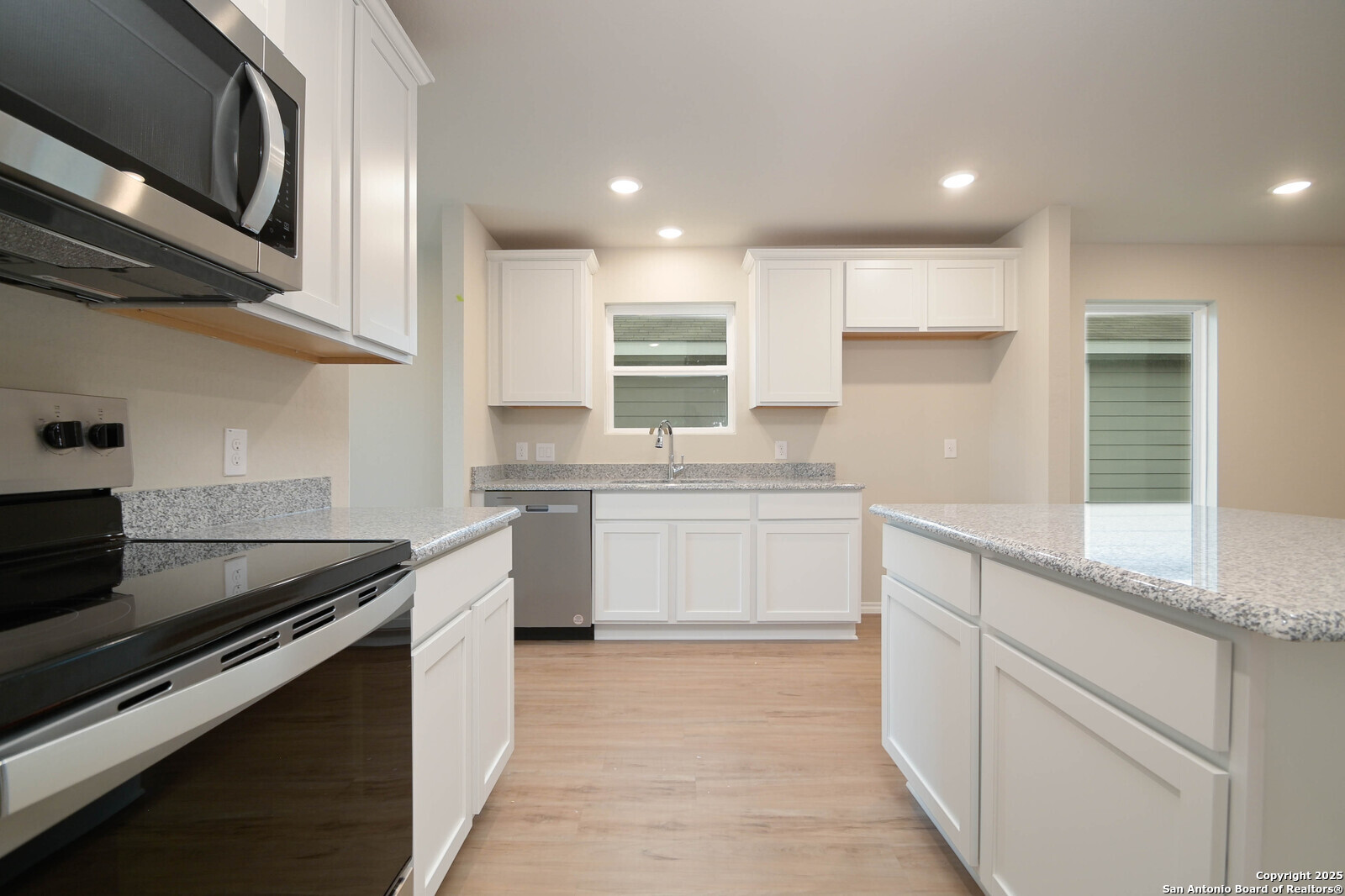 8570 Redhawk Lp San Antonio TX 78222
