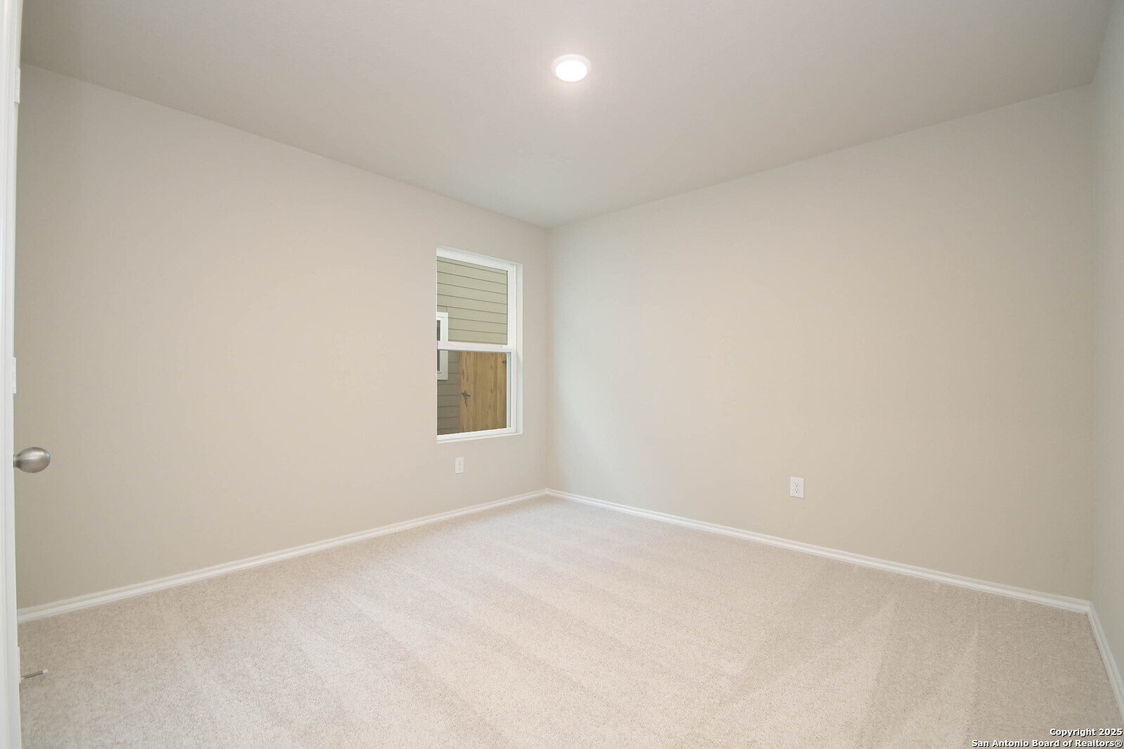 8570 Redhawk Lp San Antonio TX 78222