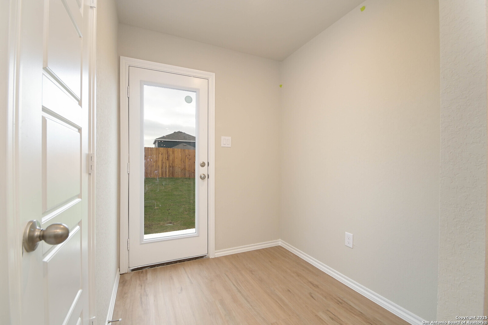 8570 Redhawk Lp San Antonio TX 78222