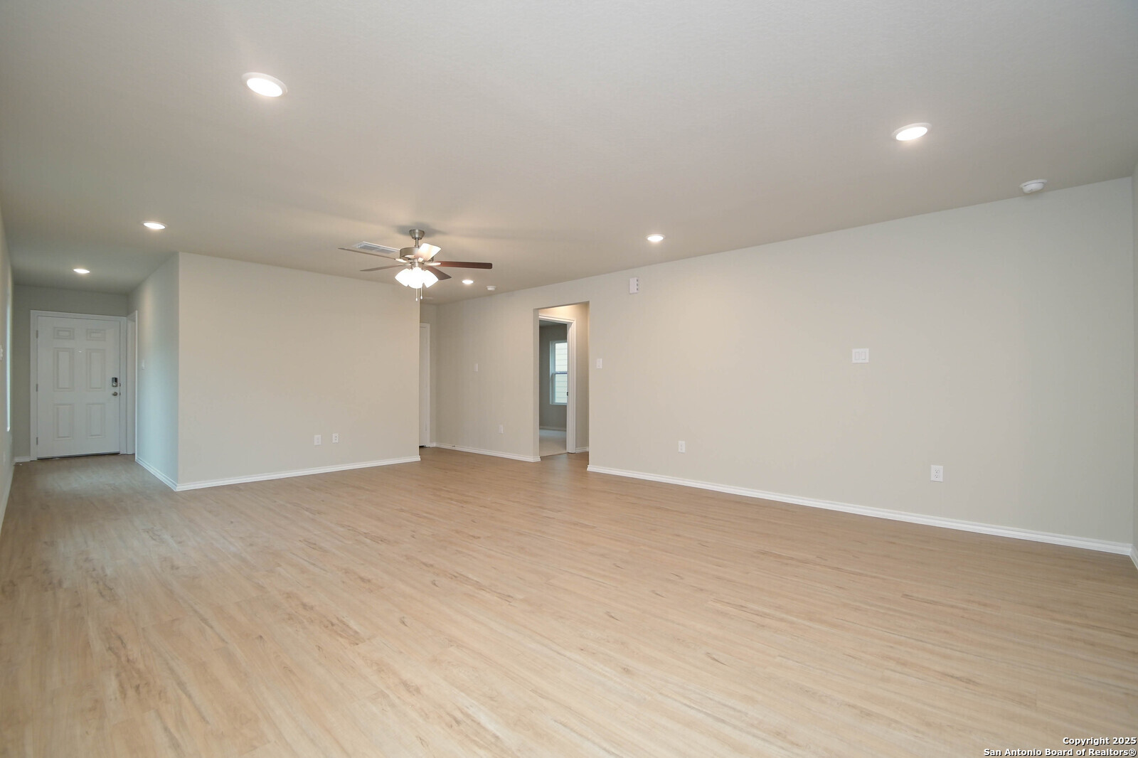 8570 Redhawk Lp San Antonio TX 78222