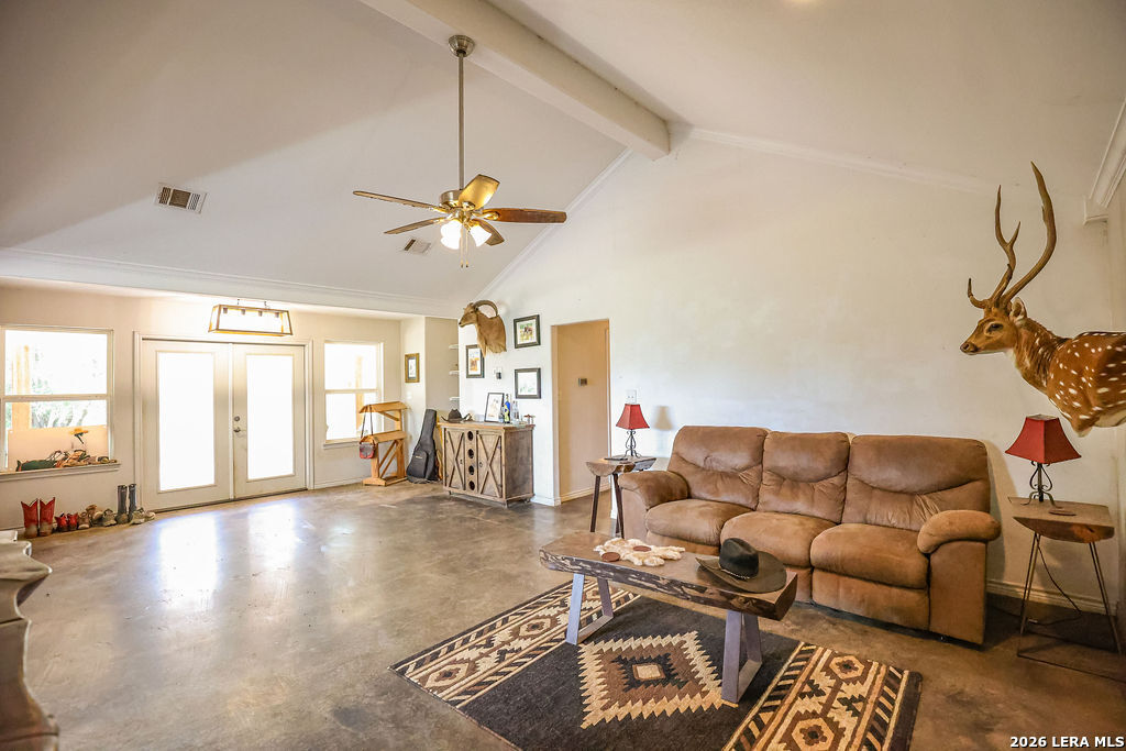 507 Buckhorn Drive London TX 76854