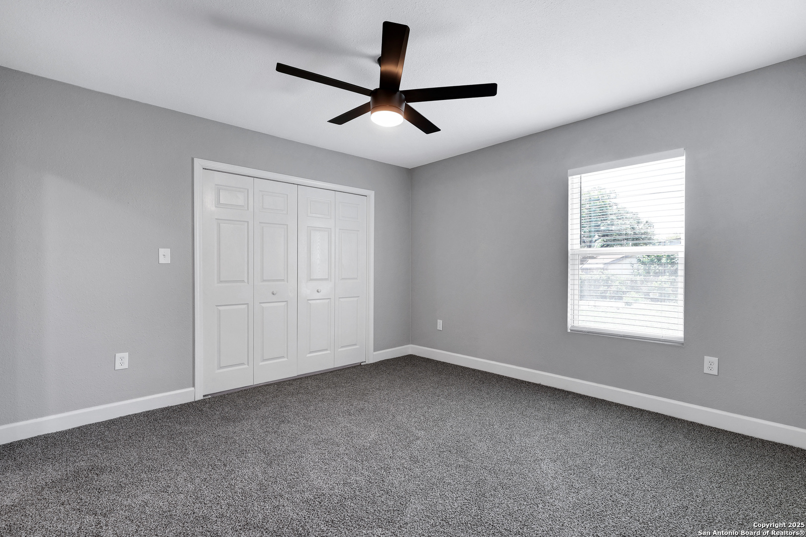 1938 W Ashby Place San Antonio TX 78201