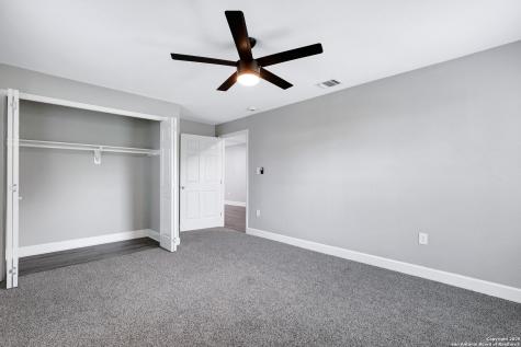 1938 W Ashby Place San Antonio TX 78201