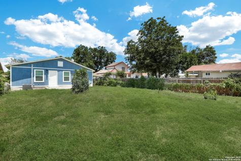 1938 W Ashby Place San Antonio TX 78201