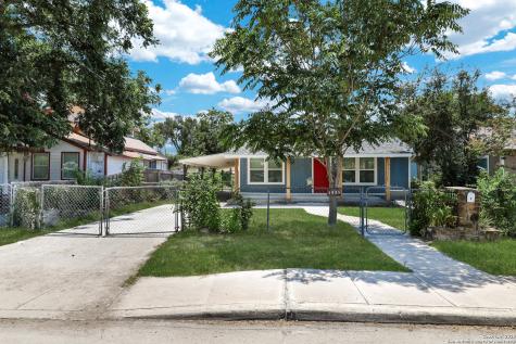 1938 W Ashby Place San Antonio TX 78201