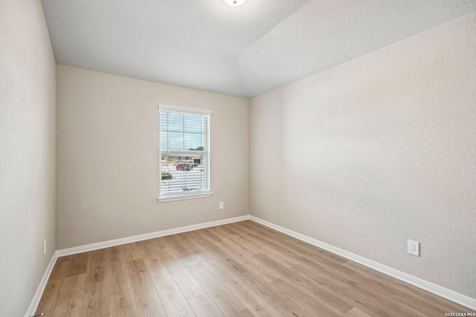 216 Barton Point Cibolo TX 78108