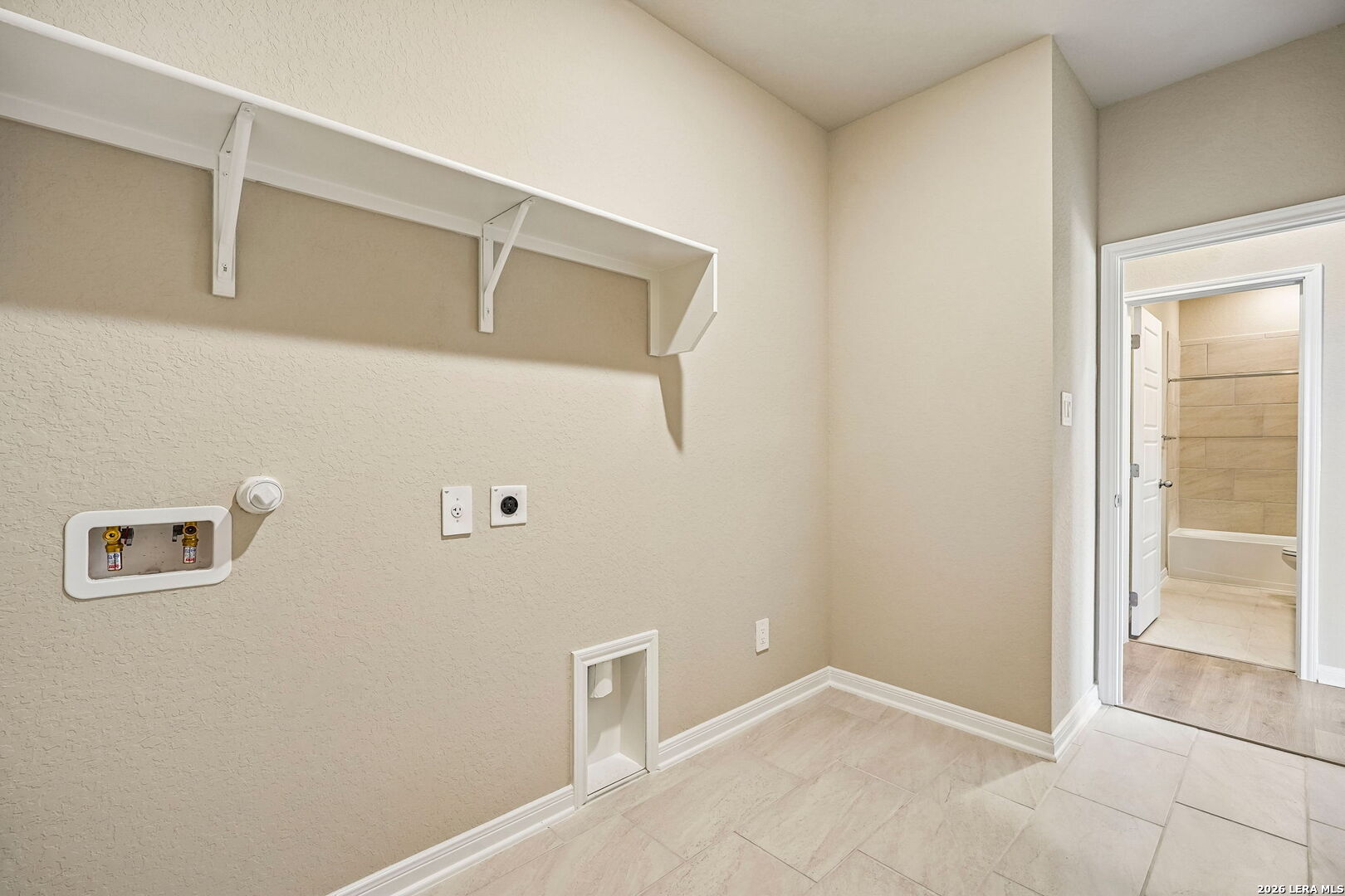 216 Barton Point Cibolo TX 78108