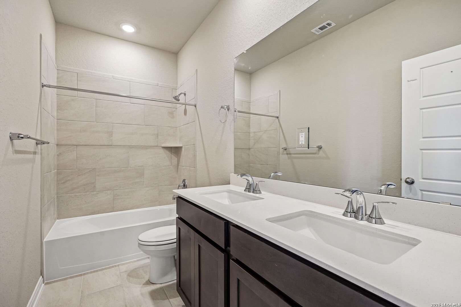 216 Barton Point Cibolo TX 78108