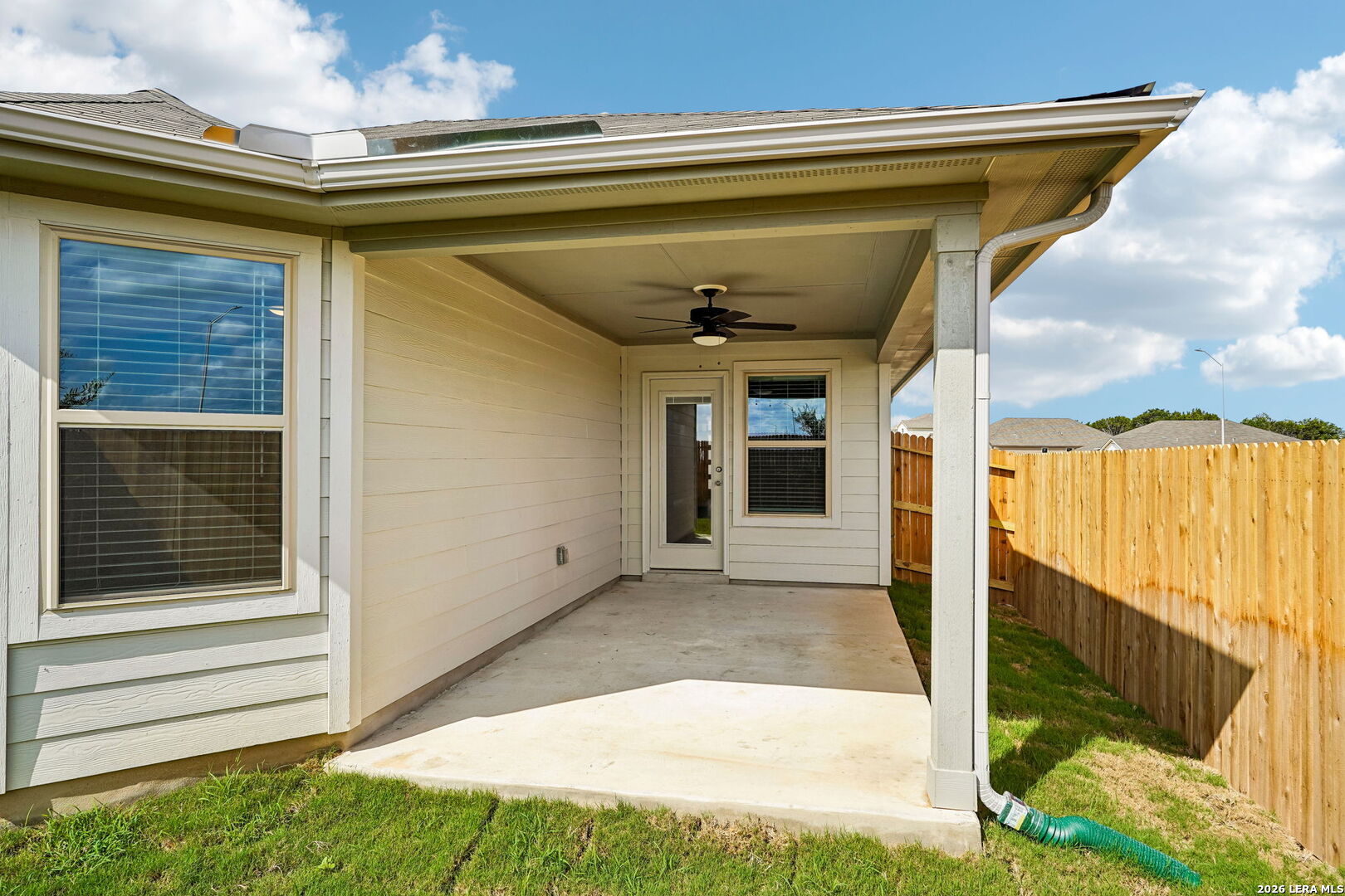 216 Barton Point Cibolo TX 78108