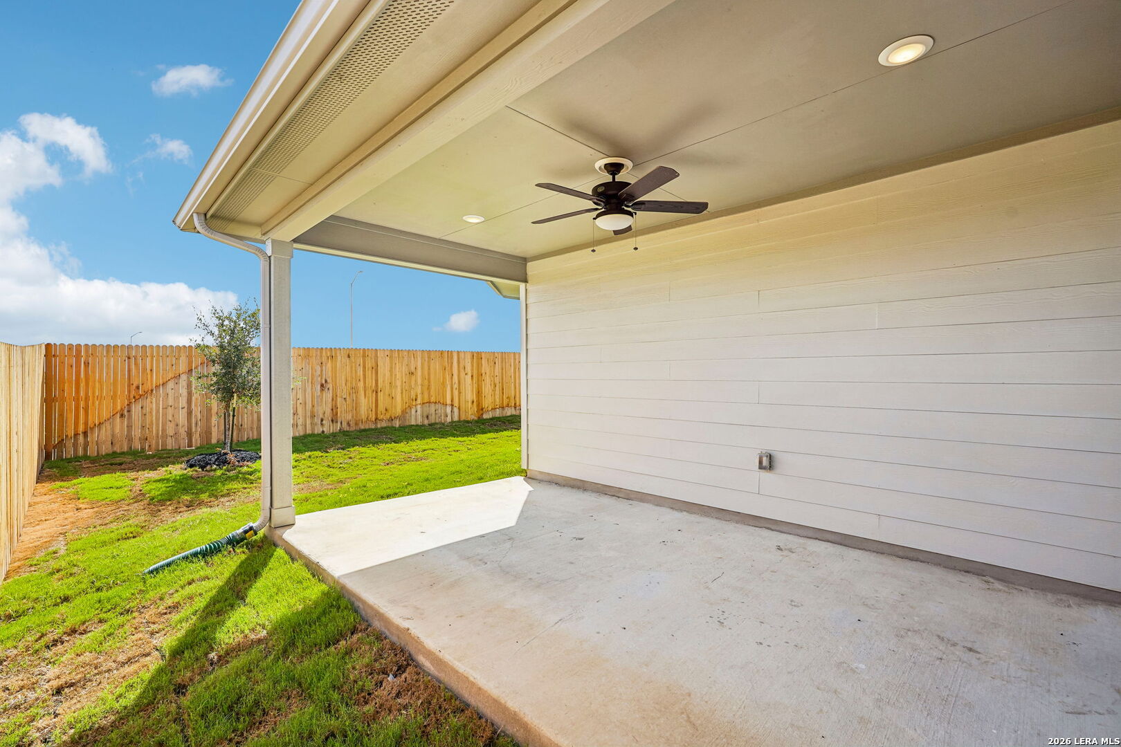 216 Barton Point Cibolo TX 78108
