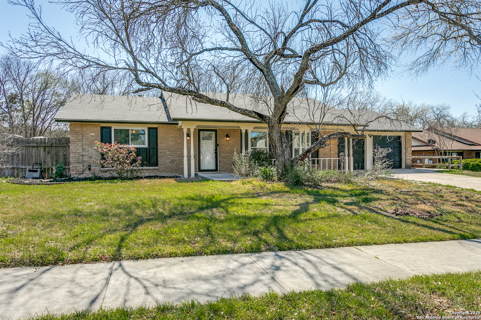 5918 Oak Country Way San Antonio TX 78247