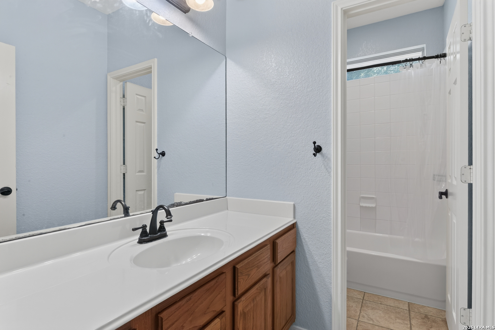 3707 Vitex San Antonio TX 78261