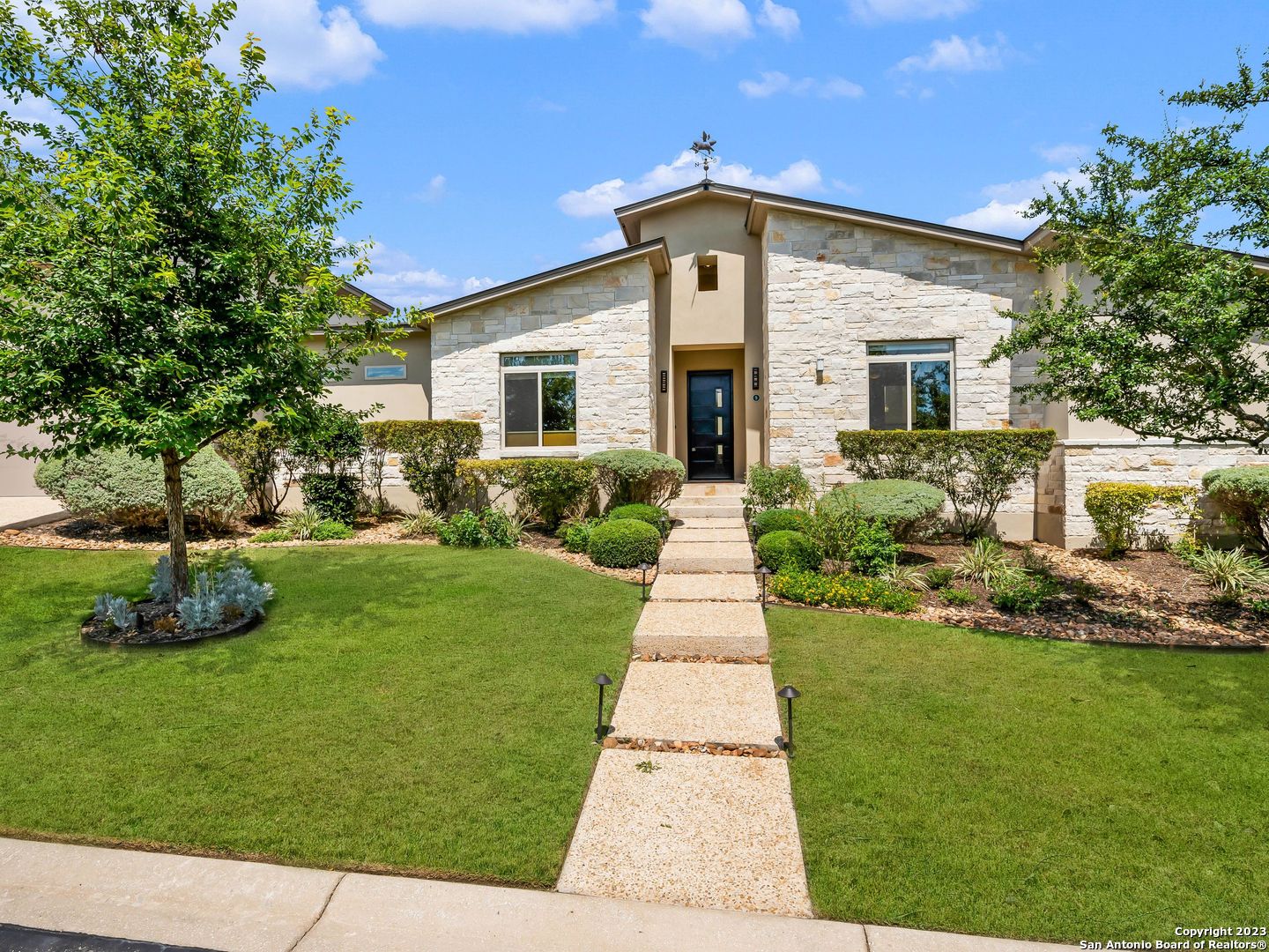 9 Saxby Glen San Antonio TX 78257