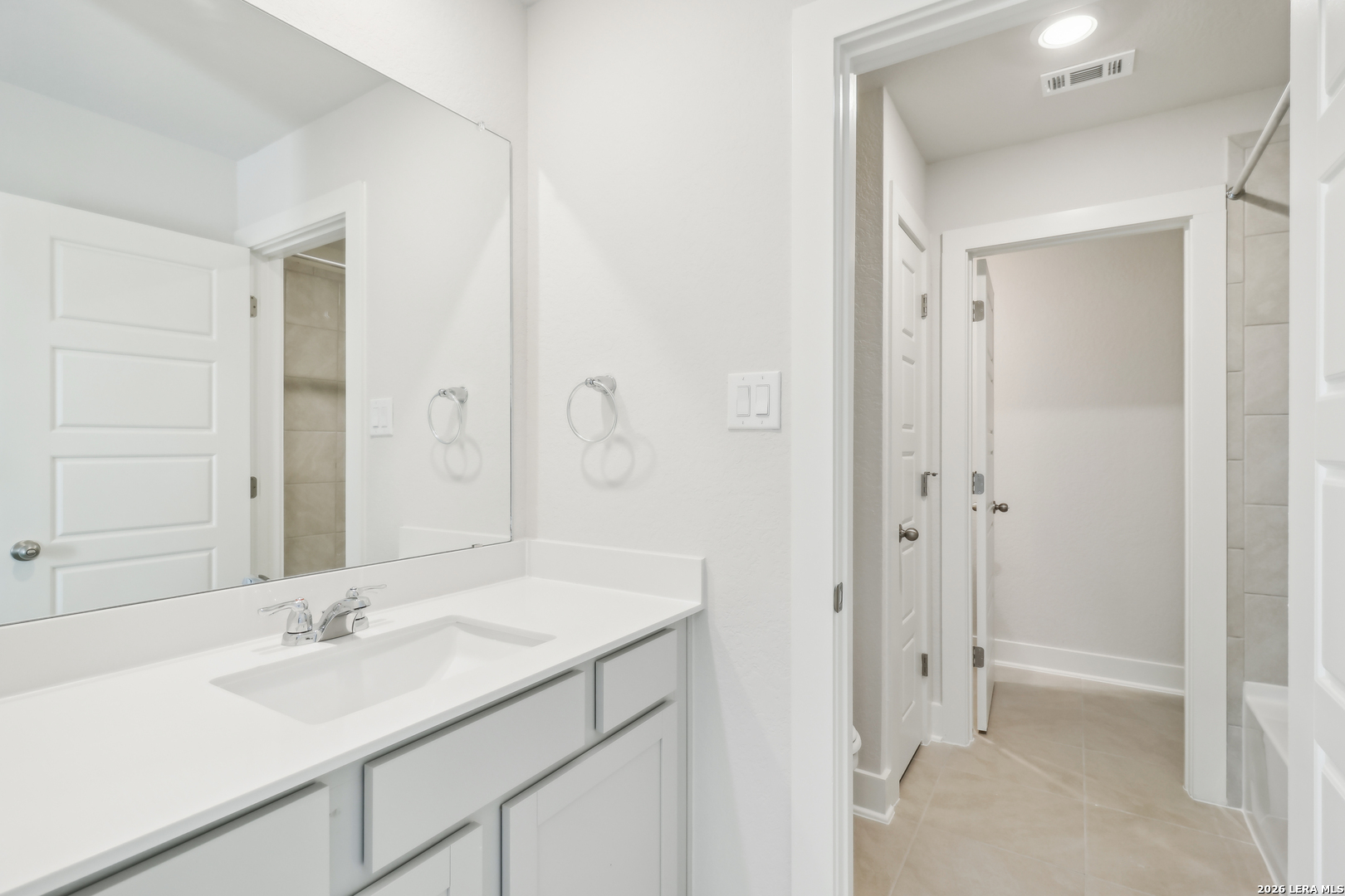 6466 Comanche Moon San Antonio TX 78233