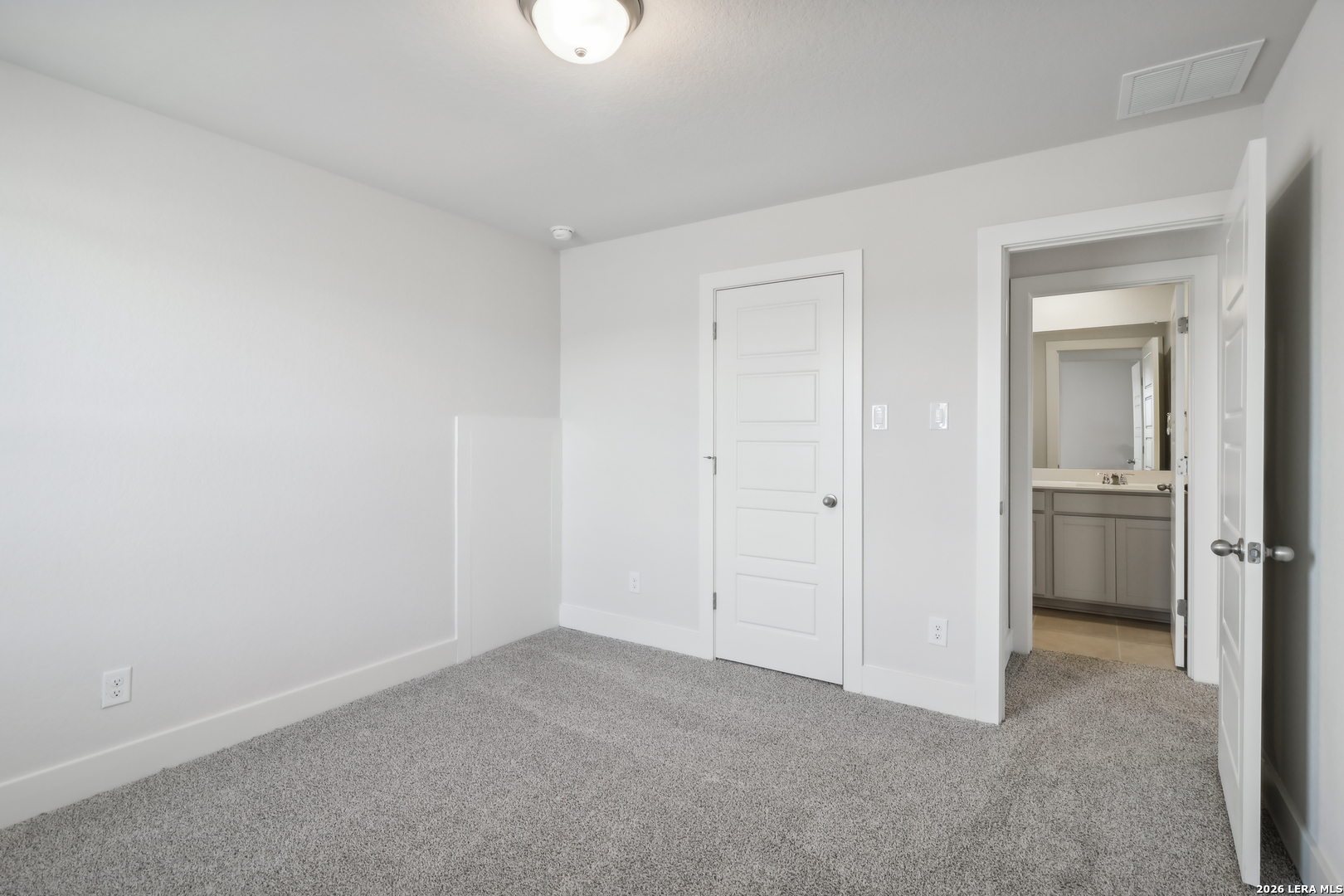 6466 Comanche Moon San Antonio TX 78233