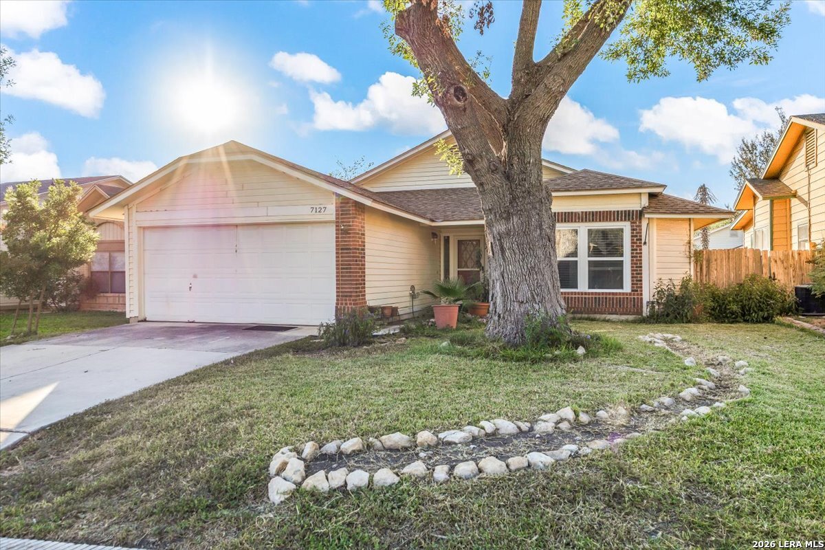 7127 Fallen Trail San Antonio TX 78244