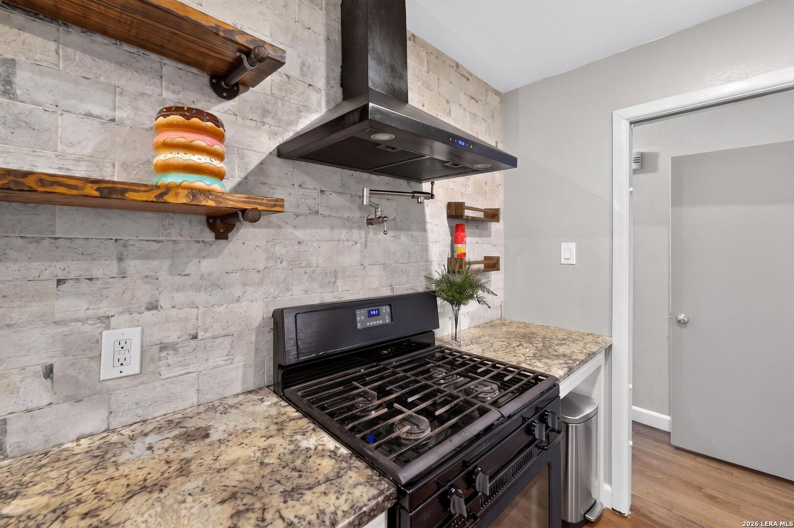 423 Craigmont Lane San Antonio TX 78213