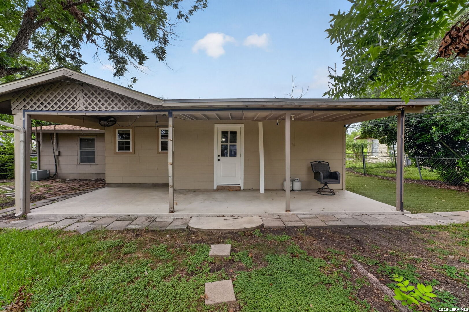 423 Craigmont Lane San Antonio TX 78213