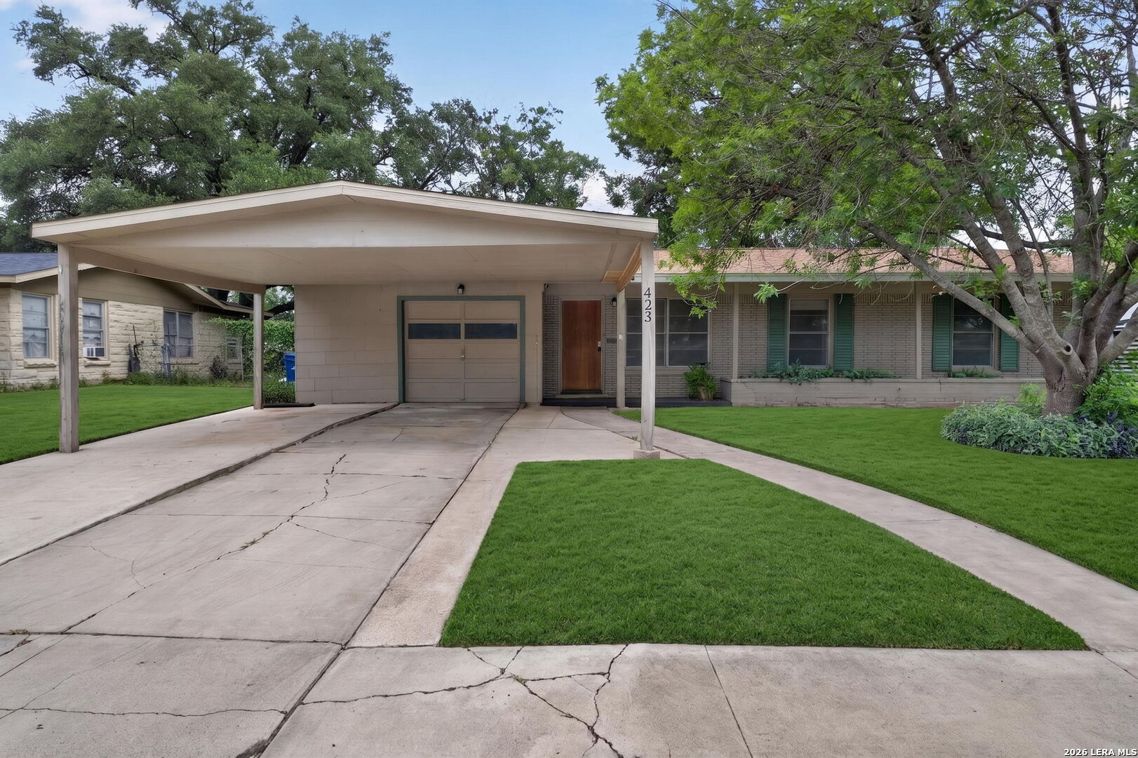 423 Craigmont Lane San Antonio TX 78213