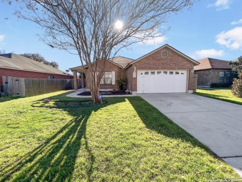 9227 Maverick Pass San Antonio TX 78240