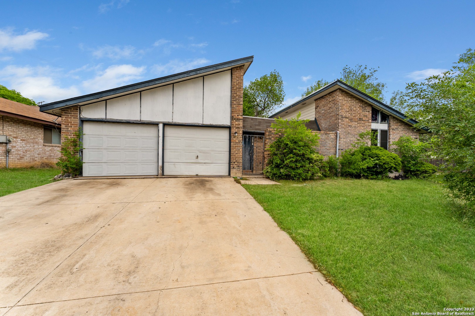 13102 Larklair Street San Antonio TX 78233