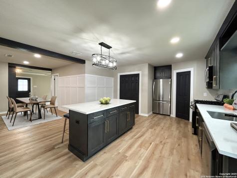 907 Halliday Avenue San Antonio TX 78210