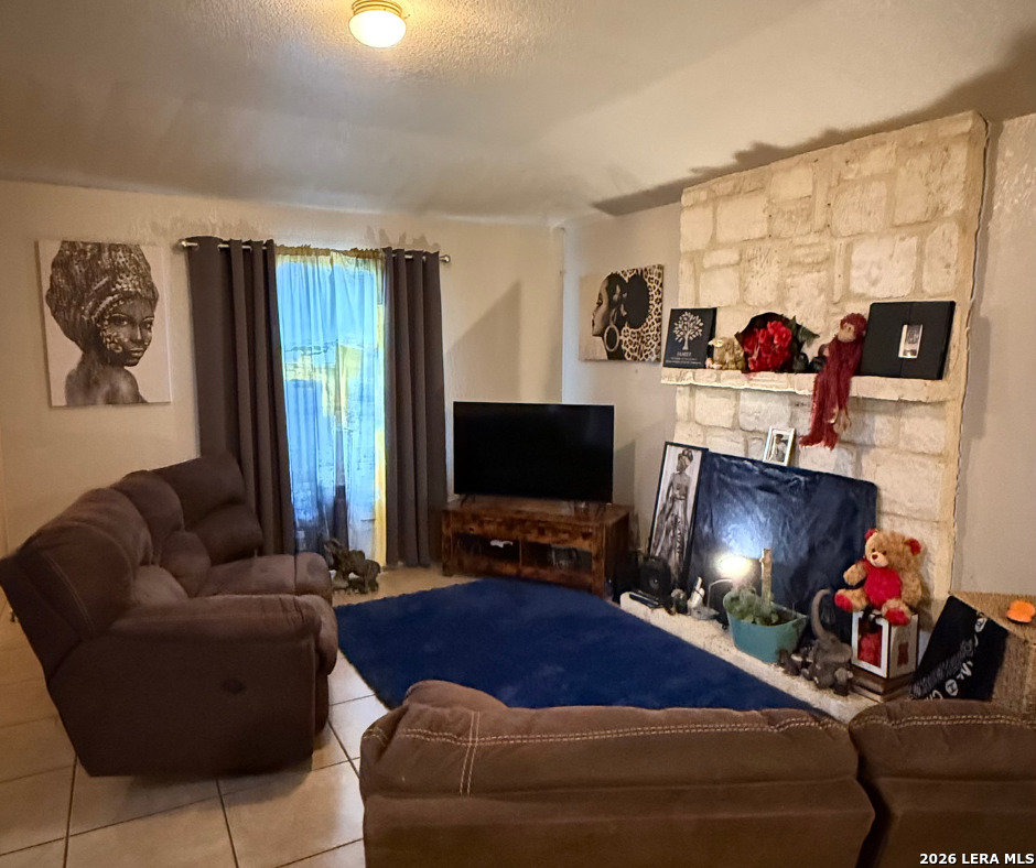 370 N San Gabriel Avenue San Antonio TX 78237