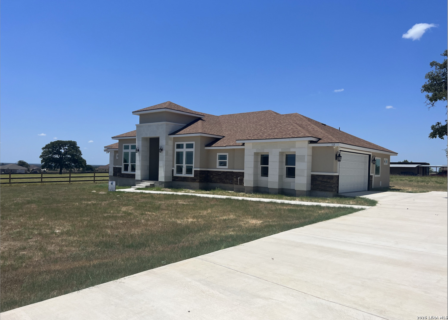 112 Estates Drive La Vernia TX 78121