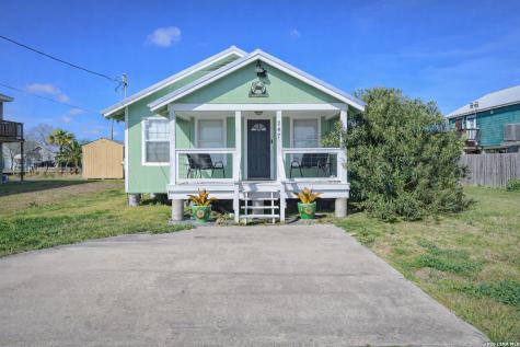 247 Allen M Parks Rockport TX 78382