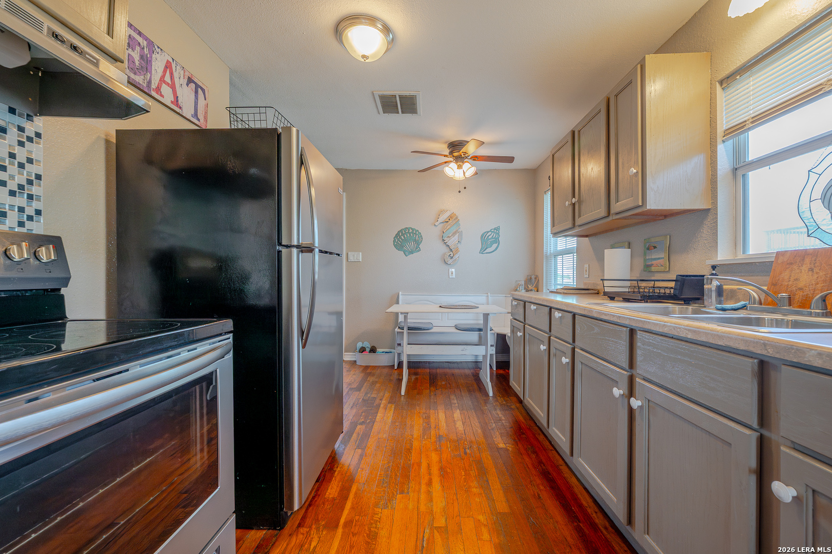 247 Allen M Parks Rockport TX 78382