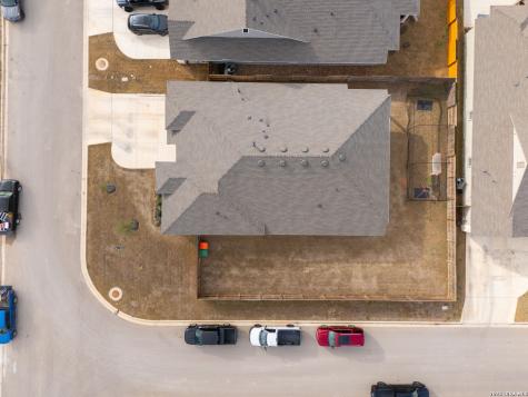 1693 Hidden Fox New Braunfels TX 78132
