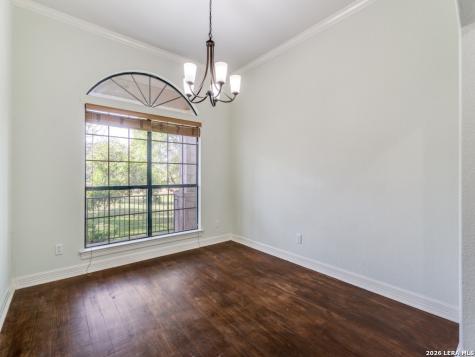 88 Sister Creek Comfort TX 78013