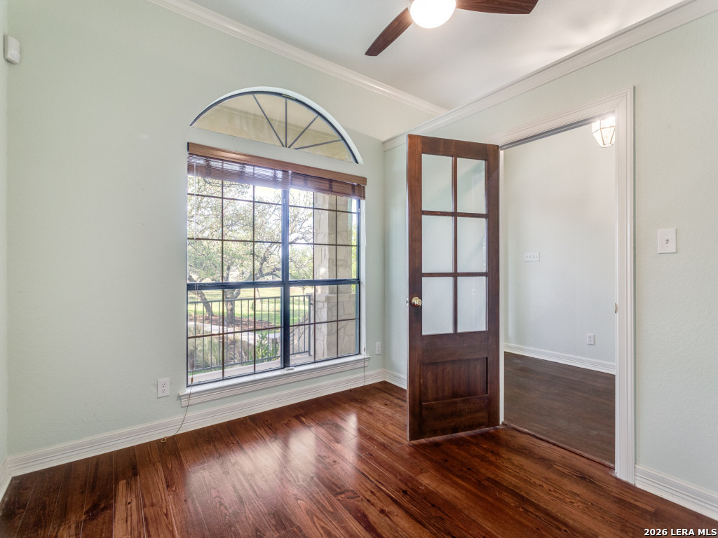 88 Sister Creek Comfort TX 78013