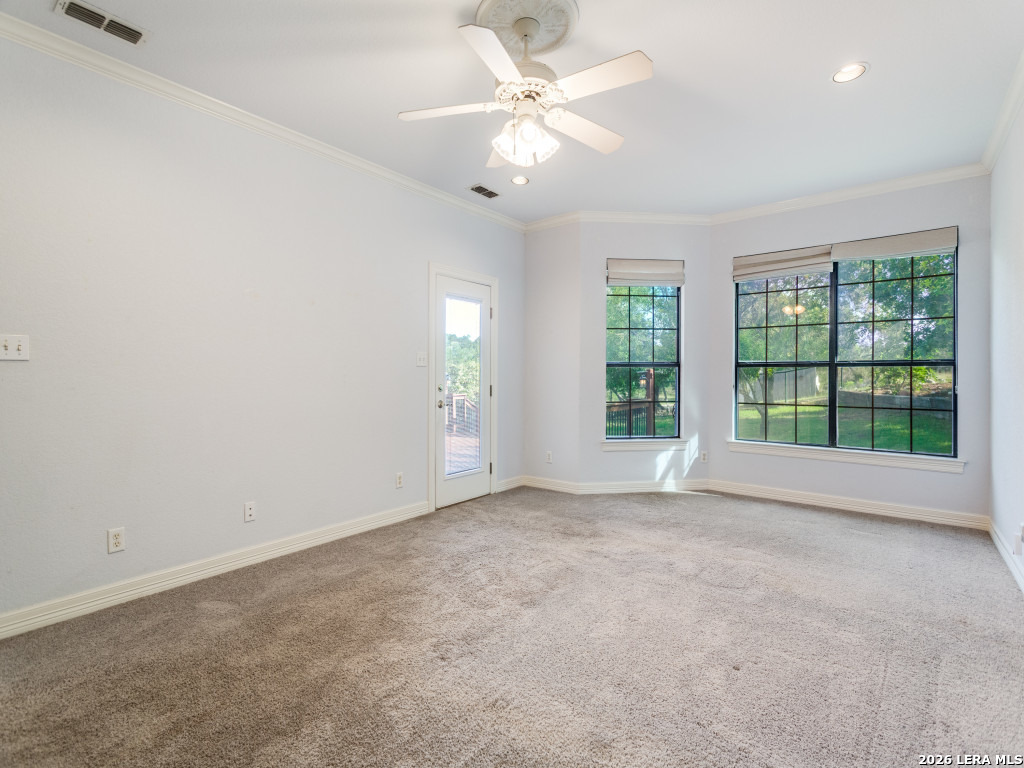 88 Sister Creek Comfort TX 78013
