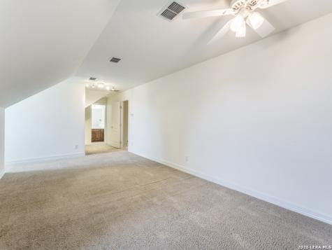 88 Sister Creek Comfort TX 78013