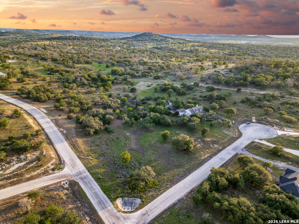 88 Sister Creek Comfort TX 78013