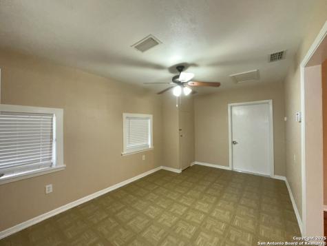 631 Monticello San Antonio TX 78223