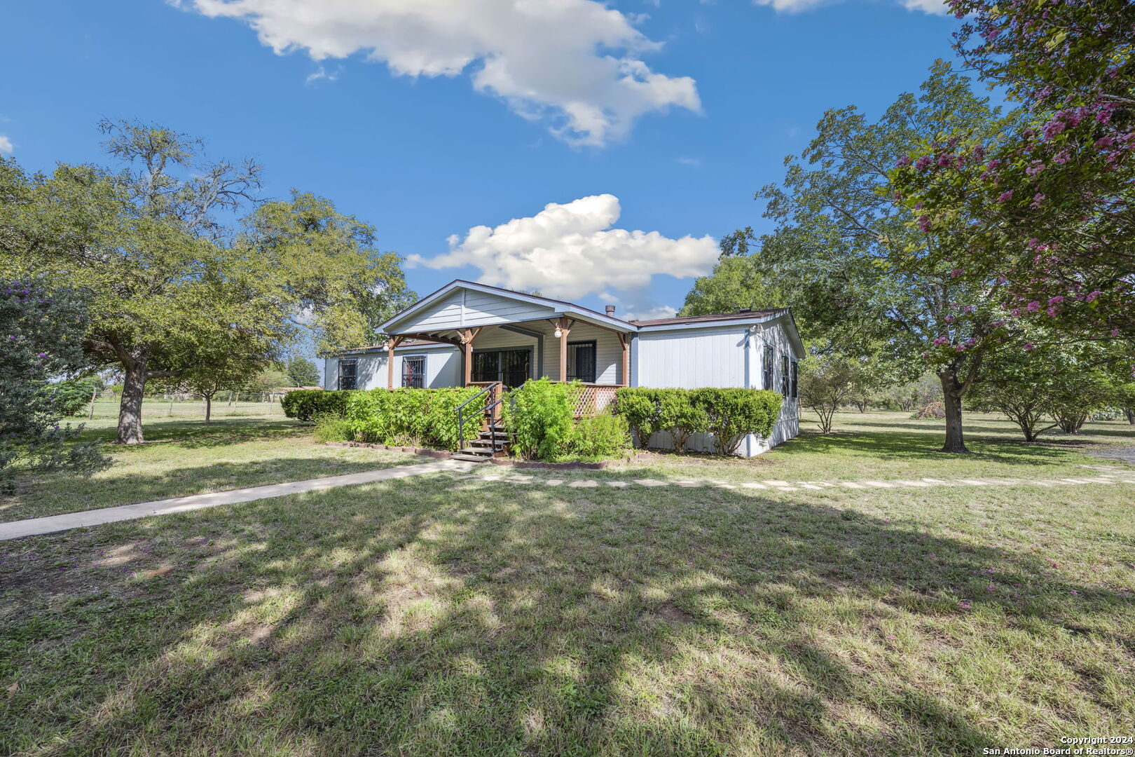 170 County Road 474 Castroville TX 78009