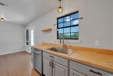 157 Dandelion Trail San Marcos TX 78666