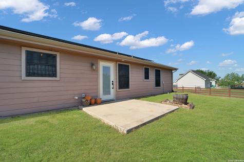157 Dandelion Trail San Marcos TX 78666