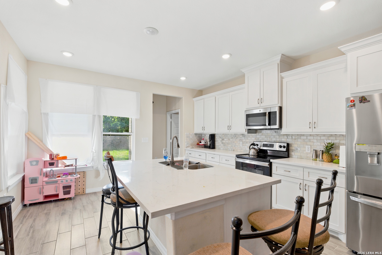 24682 Wicklow Street Hempstead TX 77445