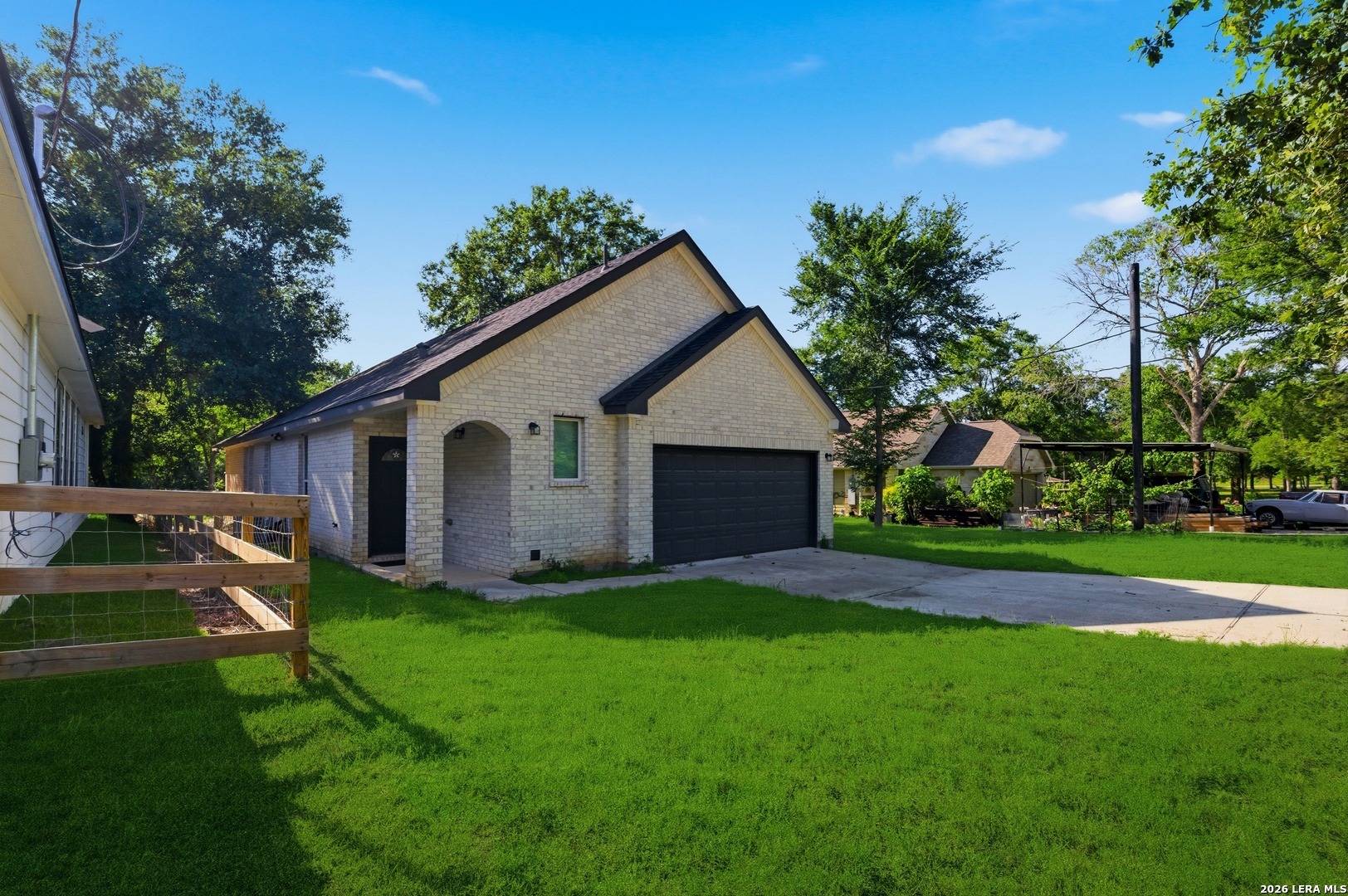 24682 Wicklow Street Hempstead TX 77445