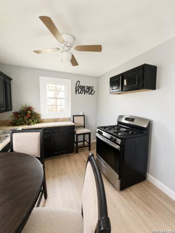 534 Sharmain Place San Antonio TX 78221