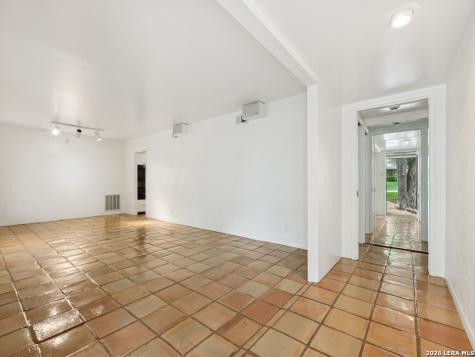 2518 Old Orchard Lane San Antonio TX 78230