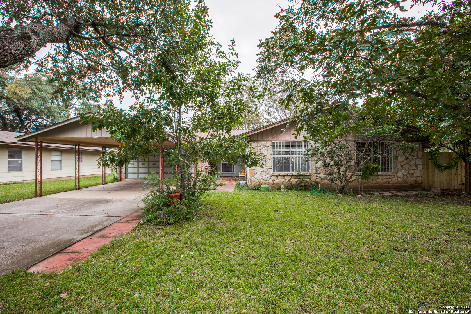 6207 Moccasin Street San Antonio TX 78238