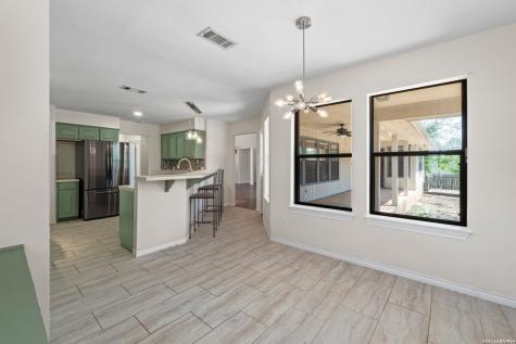 111 Clydesdale San Marcos TX 78666